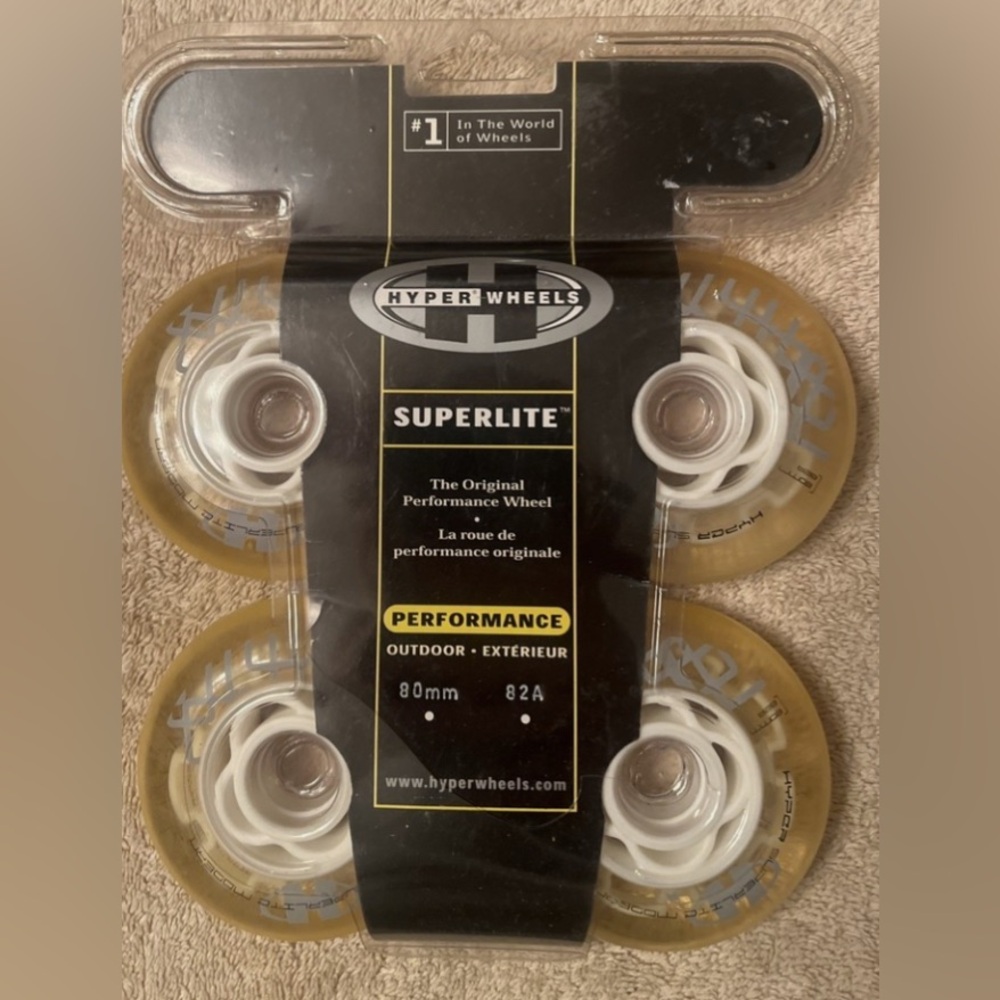 Hyper Wheels Superlite 80mm 82A Skate Wheels - Clear Amber - Outdoors.